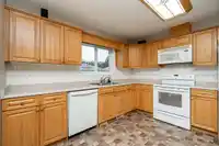 56 7292 ELM ROAD - thumbnail 17
