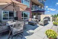 223 2970 KING GEORGE BOULEVARD - thumbnail 1