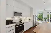 104 14968 101A AVENUE - thumbnail 8