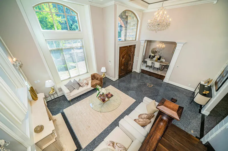 5631 CHEMAINUS DRIVE - photo 4 of 25