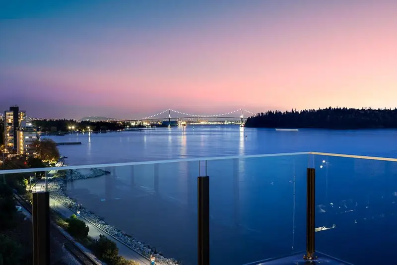 602 2090 ARGYLE AVENUE - photo 2 of 25