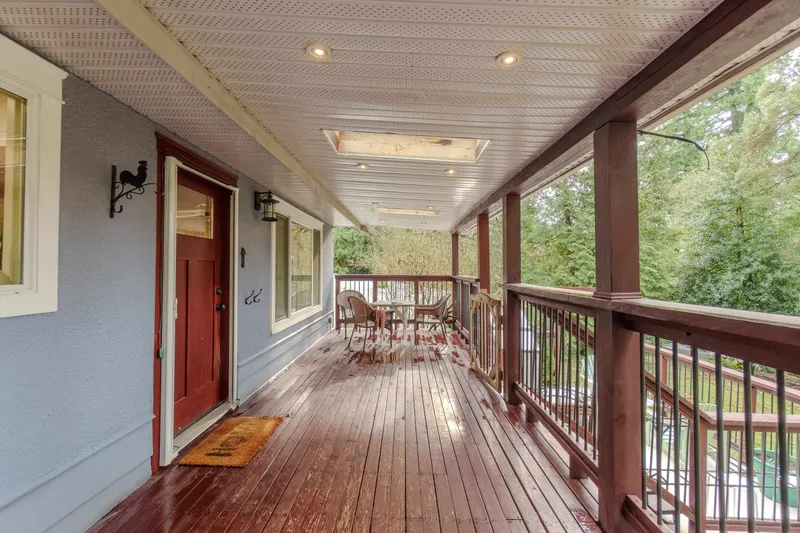 8630 FOOTE STREET - photo 3 of 25