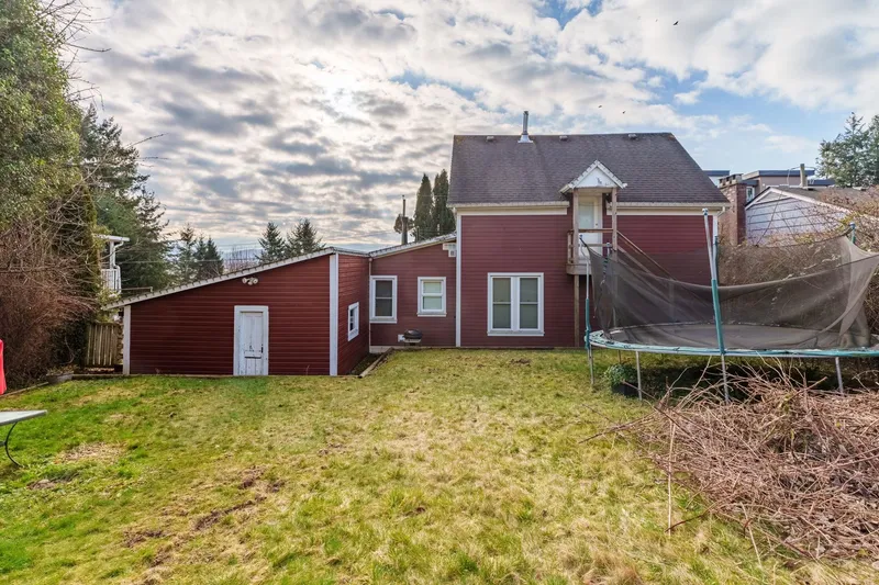 33163 3 AVENUE - photo 4 of 8