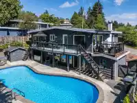 348 SEAFORTH CRESCENT - thumbnail 1