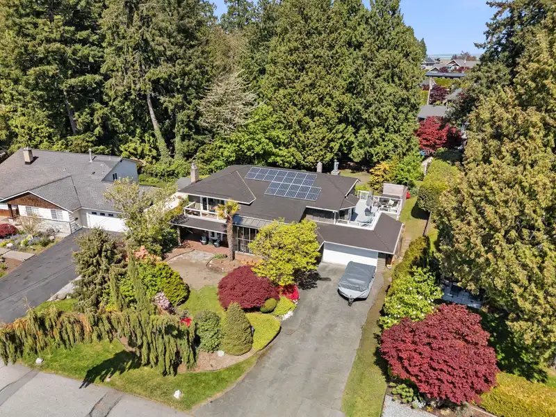 998 PACIFIC DRIVE - photo 1 of 40
