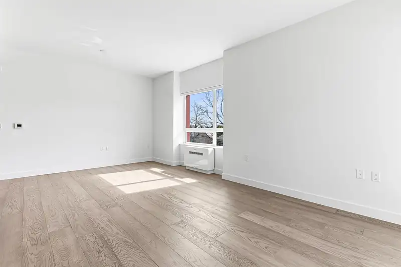 206 3590 W 39TH AVENUE - photo 3 of 19