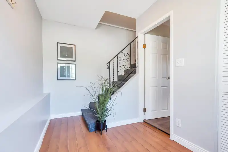 8536 TERRACE DRIVE - photo 4 of 40