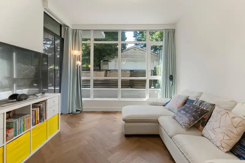 107 458 W 63RD AVENUE - photo 1 of 21