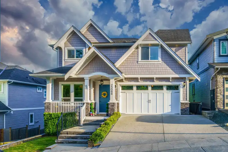 23066 135 AVENUE - photo 1 of 40