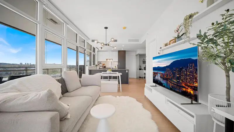 1805 5333 GORING STREET - photo 1 of 24