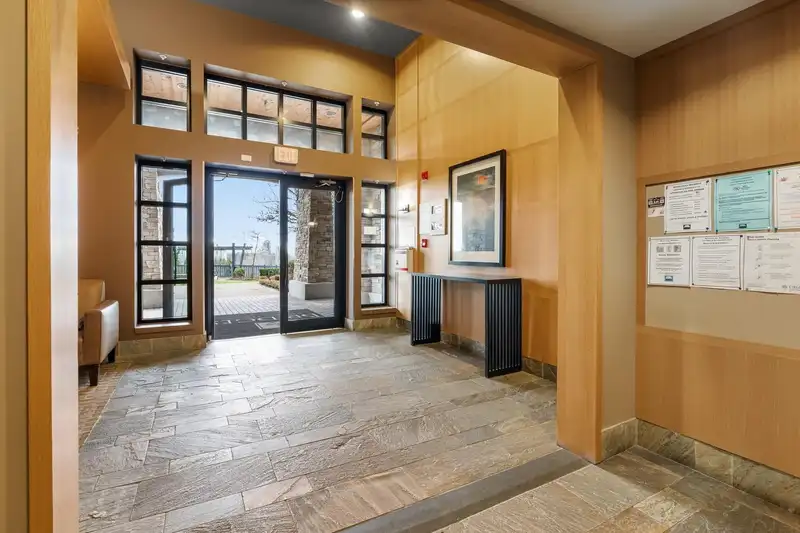 403 3050 DAYANEE SPRINGS BOULEVARD - photo 4 of 32