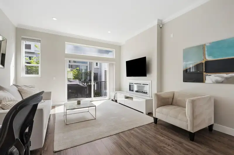 16 2528 156 STREET - photo 3 of 38