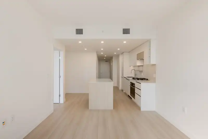 2702 13573 98A AVENUE - photo 4 of 5