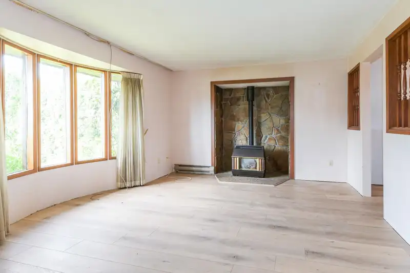 27591 31A AVENUE - photo 4 of 18