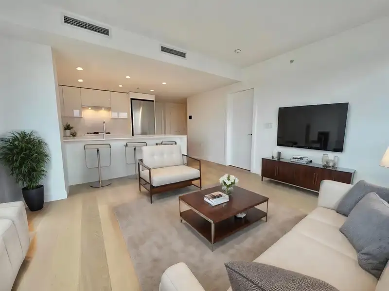1107 5766 GILBERT ROAD - photo 3 of 24
