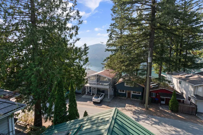 262 FIRST AVENUE - photo 3 of 25