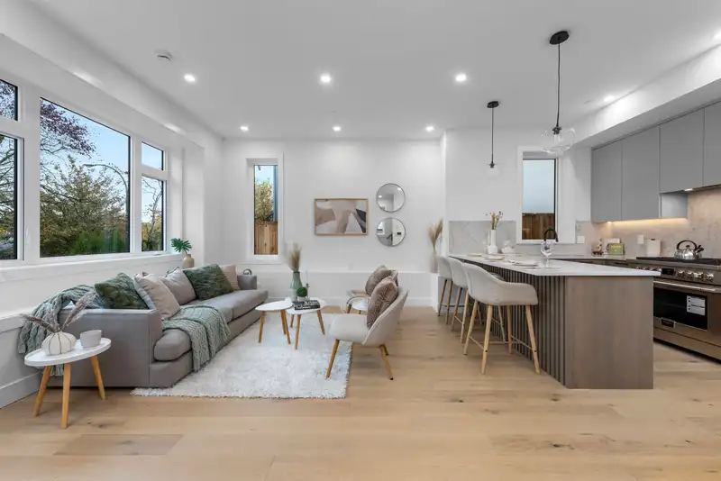 1 1328 E 35TH AVENUE - photo 1 of 28