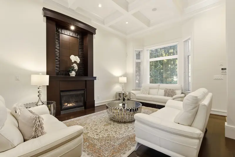 1017 CANYON BOULEVARD - photo 2 of 25