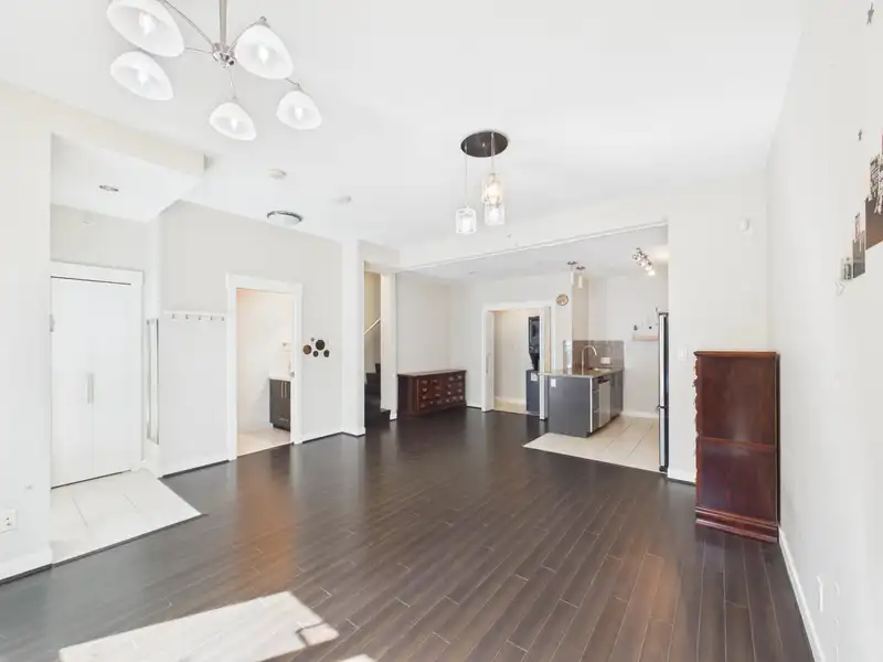 3 6733 BUSWELL STREET - photo 1 of 13
