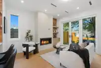 1 2438 E 20TH AVENUE - thumbnail 1