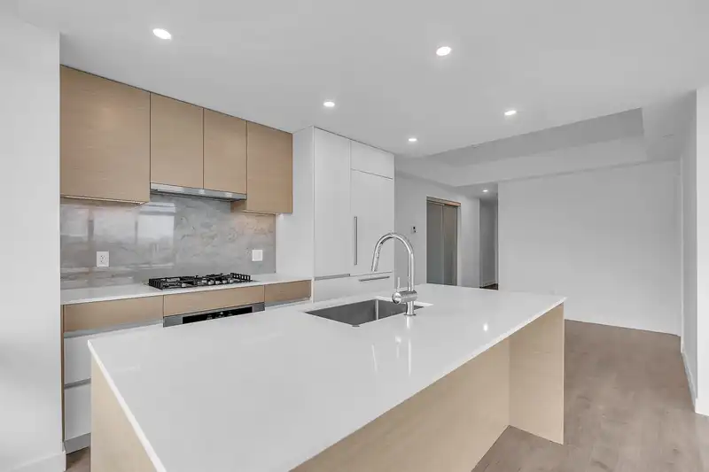 1708 200 KLAHANIE COURT - photo 4 of 39