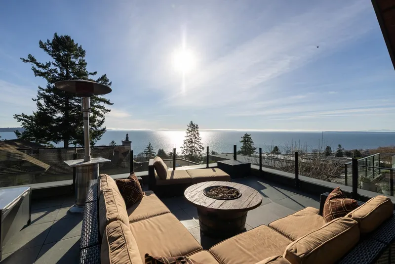 1279 EVERALL STREET - photo 1 of 25