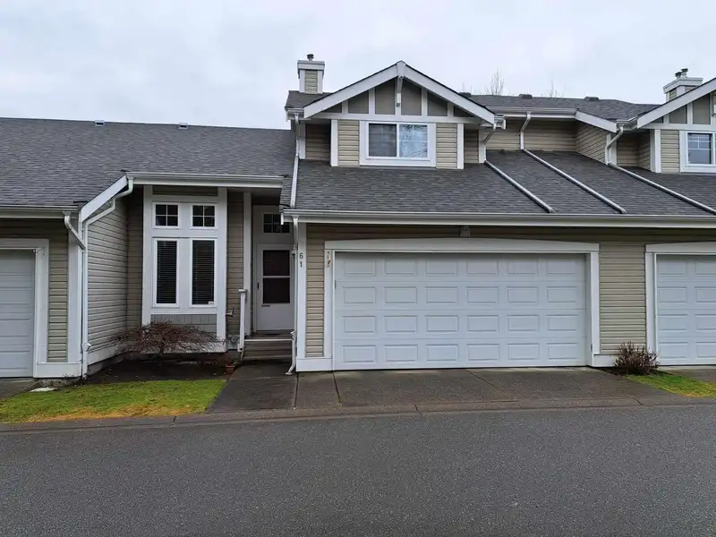 61 20788 87 AVENUE - photo 1 of 39