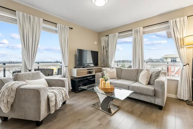 F401 20211 66 AVENUE - photo 1 of 25