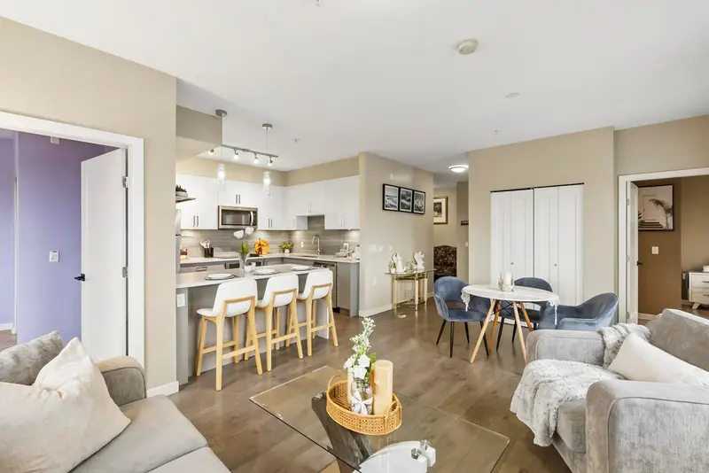 F401 20211 66 AVENUE - photo 3 of 25