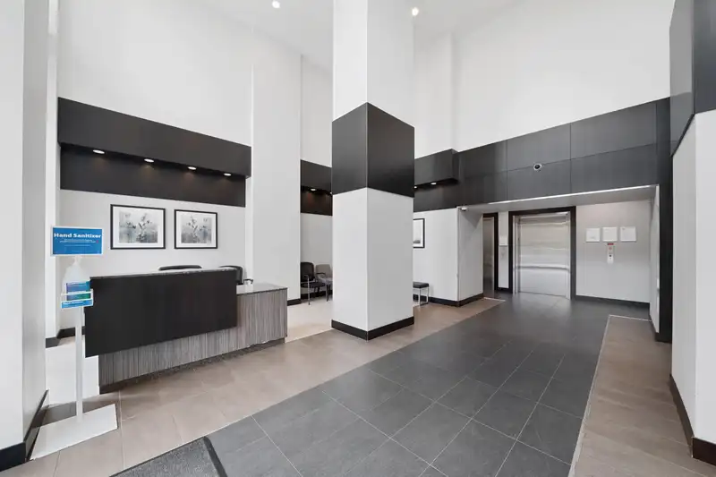 3303 2955 ATLANTIC AVENUE - photo 2 of 32