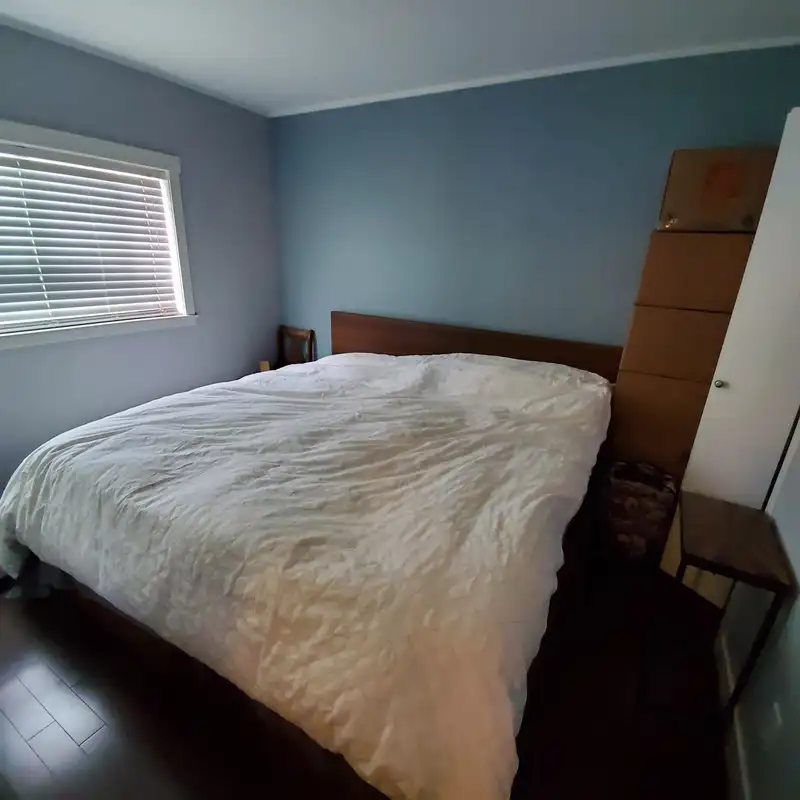 532 E 5TH STREET - photo 3 of 9