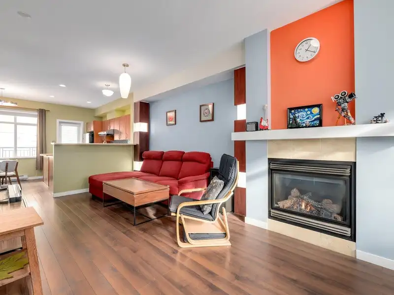 59 6528 DENBIGH AVENUE - photo 4 of 23