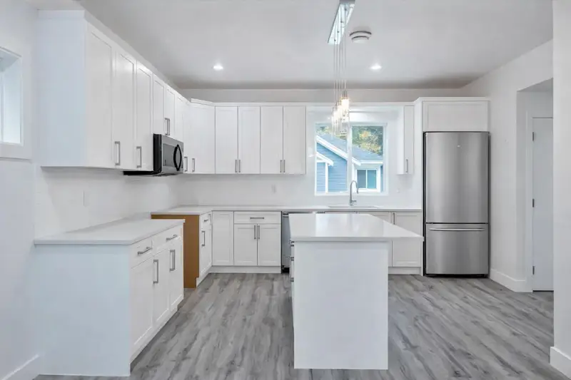 34 750 HOT SPRINGS ROAD - photo 4 of 25