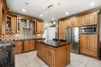 11641 75A AVENUE - thumbnail 8
