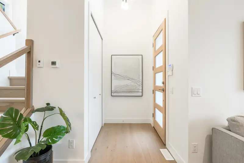6460 BRUCE STREET - photo 3 of 24