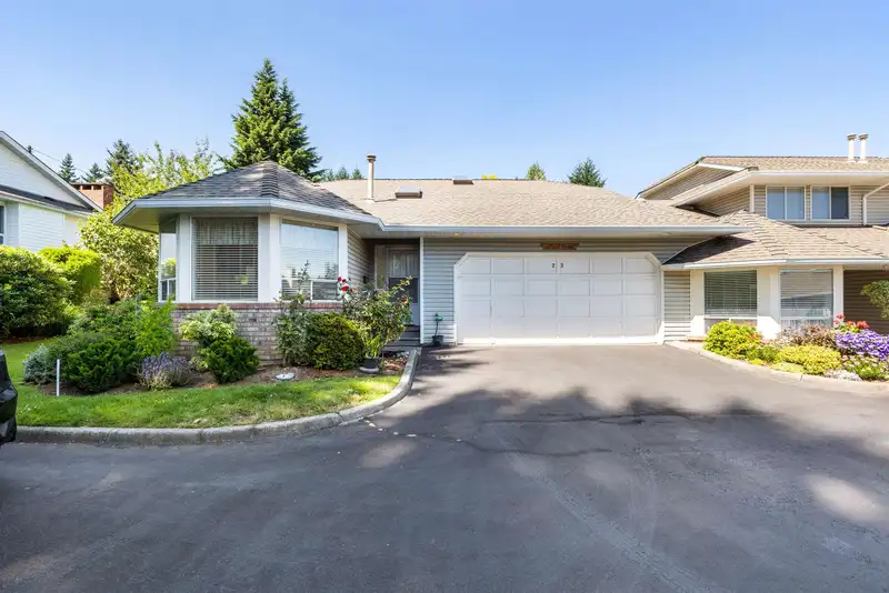 23 32615 MURRAY AVENUE - photo 1 of 33