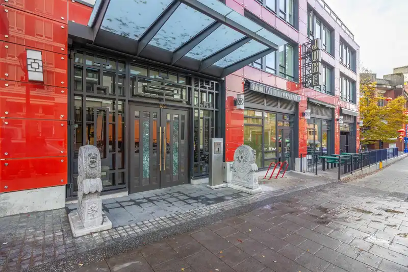 1810 188 KEEFER STREET - photo 2 of 40