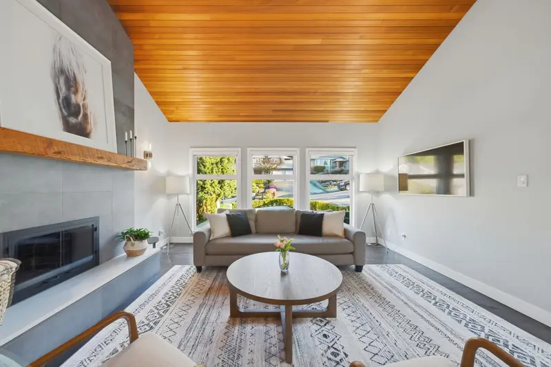 2023 HILL DRIVE - photo 4 of 25