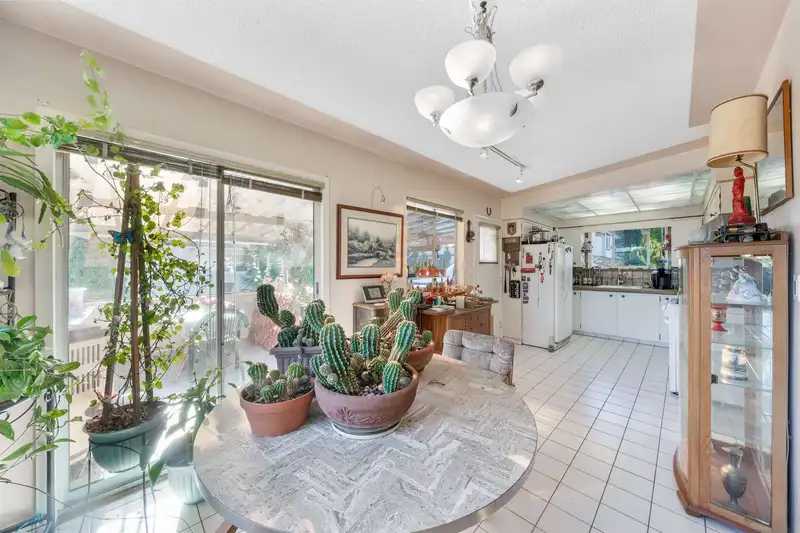2285 VIEWLYNN DRIVE - photo 4 of 19