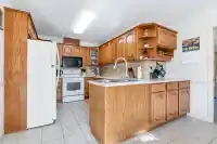 1 1660 148 STREET - thumbnail 11