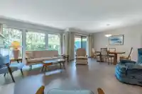 1 1660 148 STREET - thumbnail 5
