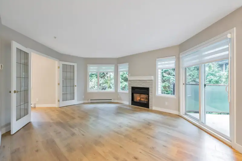 404 7139 18TH AVENUE - photo 1 of 38