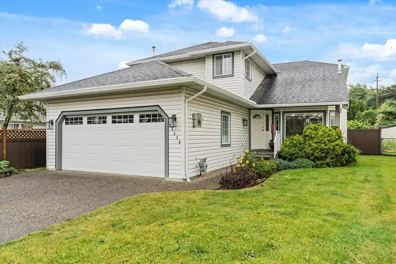 45436 DORELL PLACE - photo 2 of 25