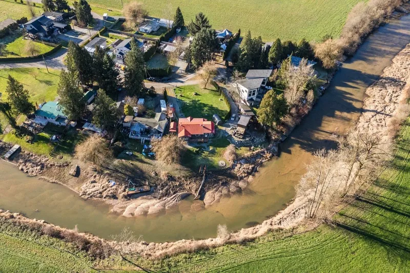 10148 MOUNTAINVIEW ROAD - photo 3 of 25