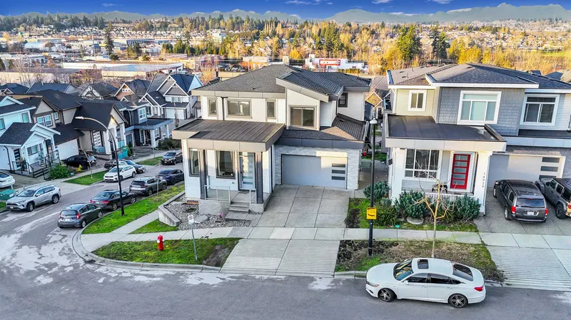 14919 62A AVENUE - photo 1 of 25