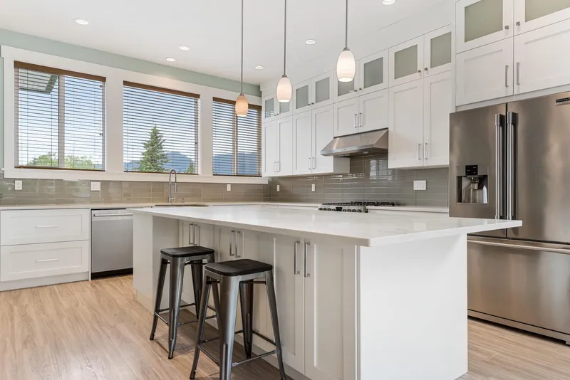 4464 COMMUNITY STREET - photo 3 of 25