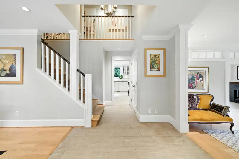 5211 TIMBERFEILD ROAD - photo 4 of 38