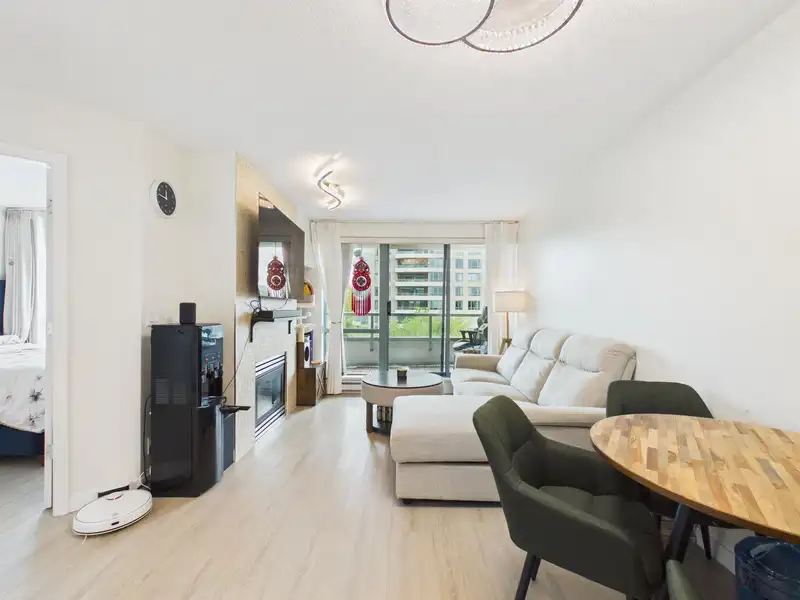 501 6611 SOUTHOAKS CRESCENT - photo 2 of 27