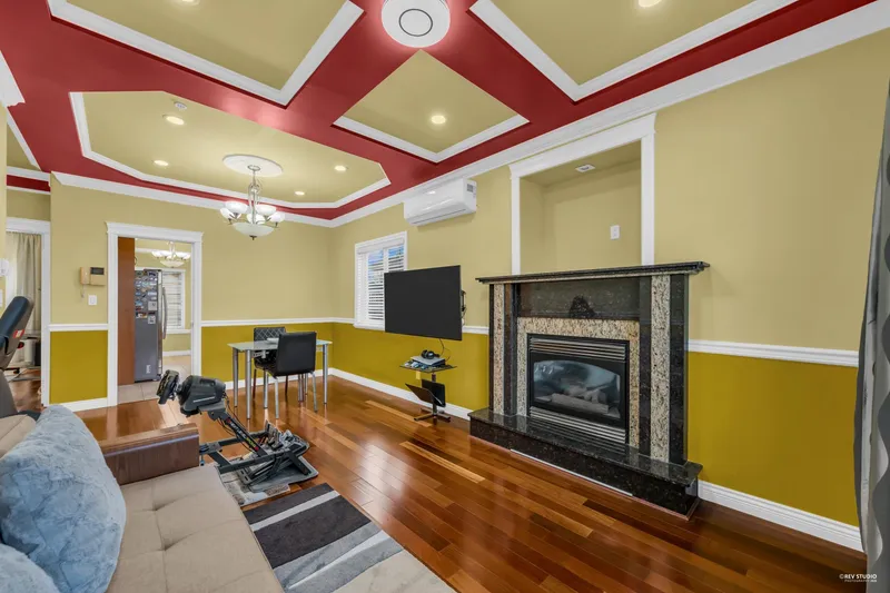 2160 E 54TH AVENUE - photo 3 of 23