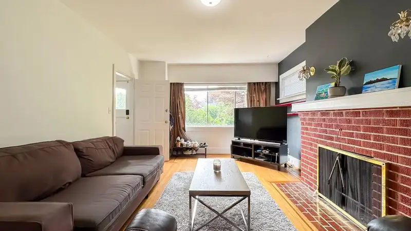 3285 W 8TH AVENUE - photo 3 of 38